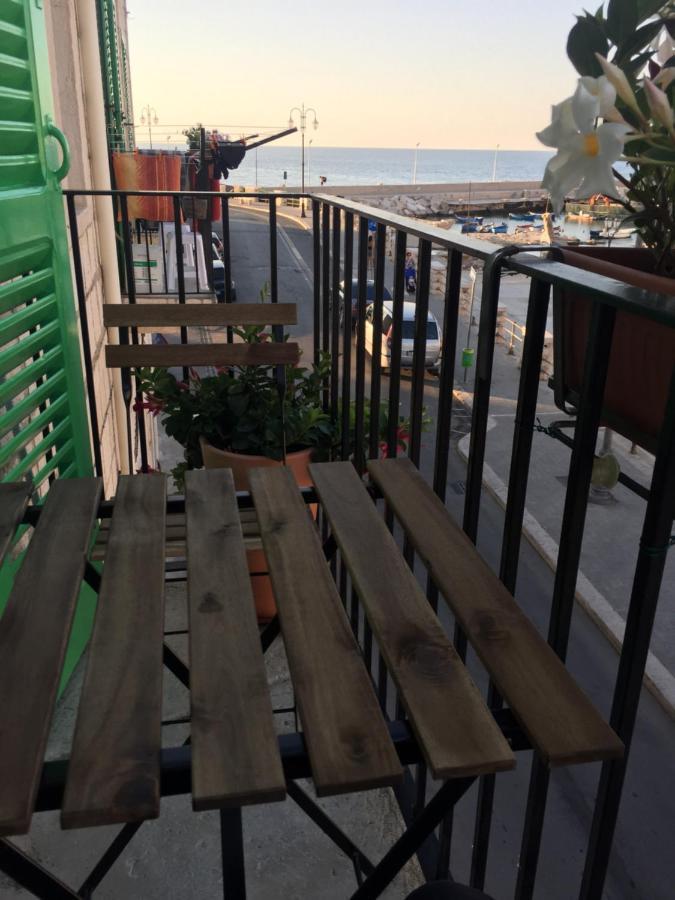 Ferienwohnung Casa Al Porto Giovinazzo Exterior foto